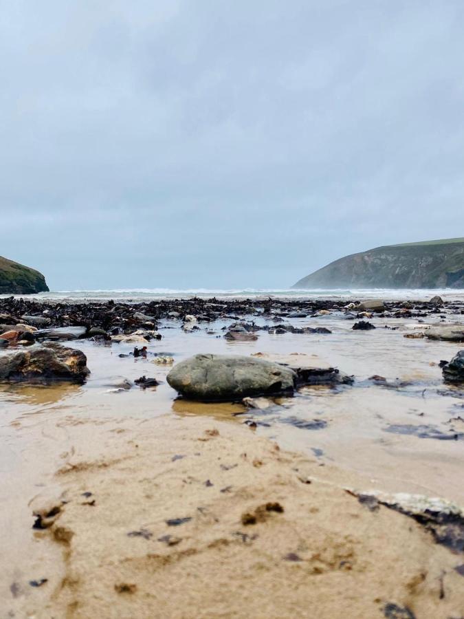 Daphne's Lodge Mawgan Porth Exterior foto