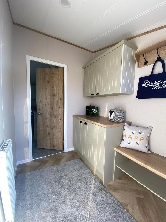 Daphne's Lodge Mawgan Porth Exterior foto
